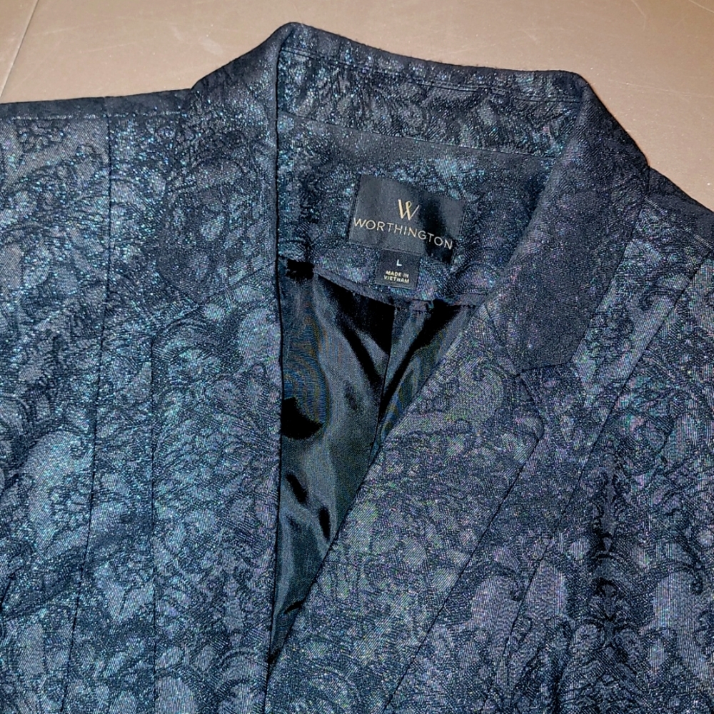 Jacket - Picture 2 of 3